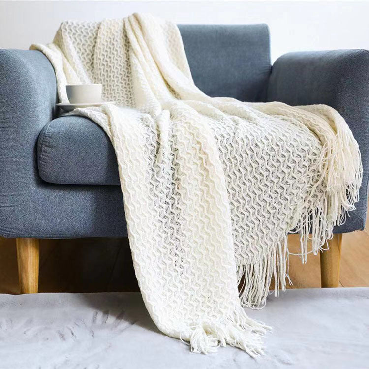 HomeHaven Woven Shawl Blanket