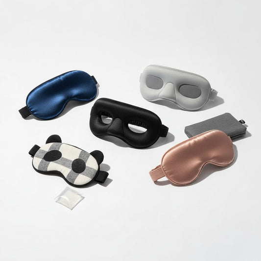 3D contoured sleep mask with blackout design