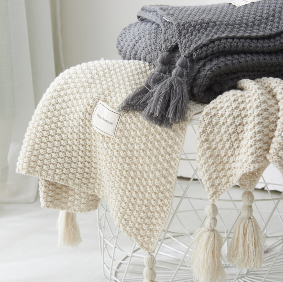 YarnAura Fringed Knitting Wool Blanket