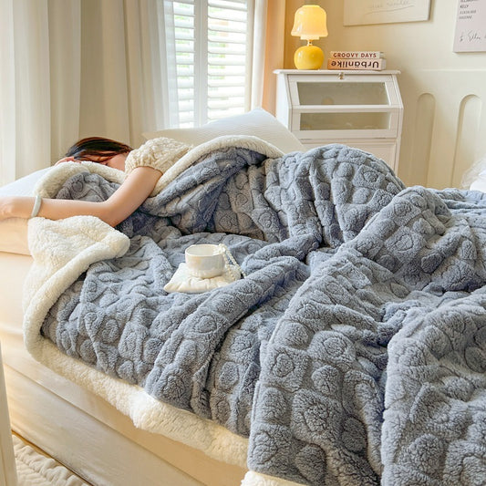 SnoozeHaven Double-Layer Berber Fleece Blanket